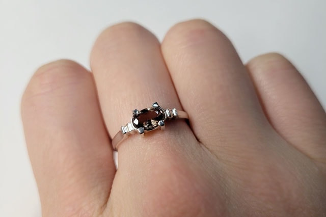 ガーネットリング