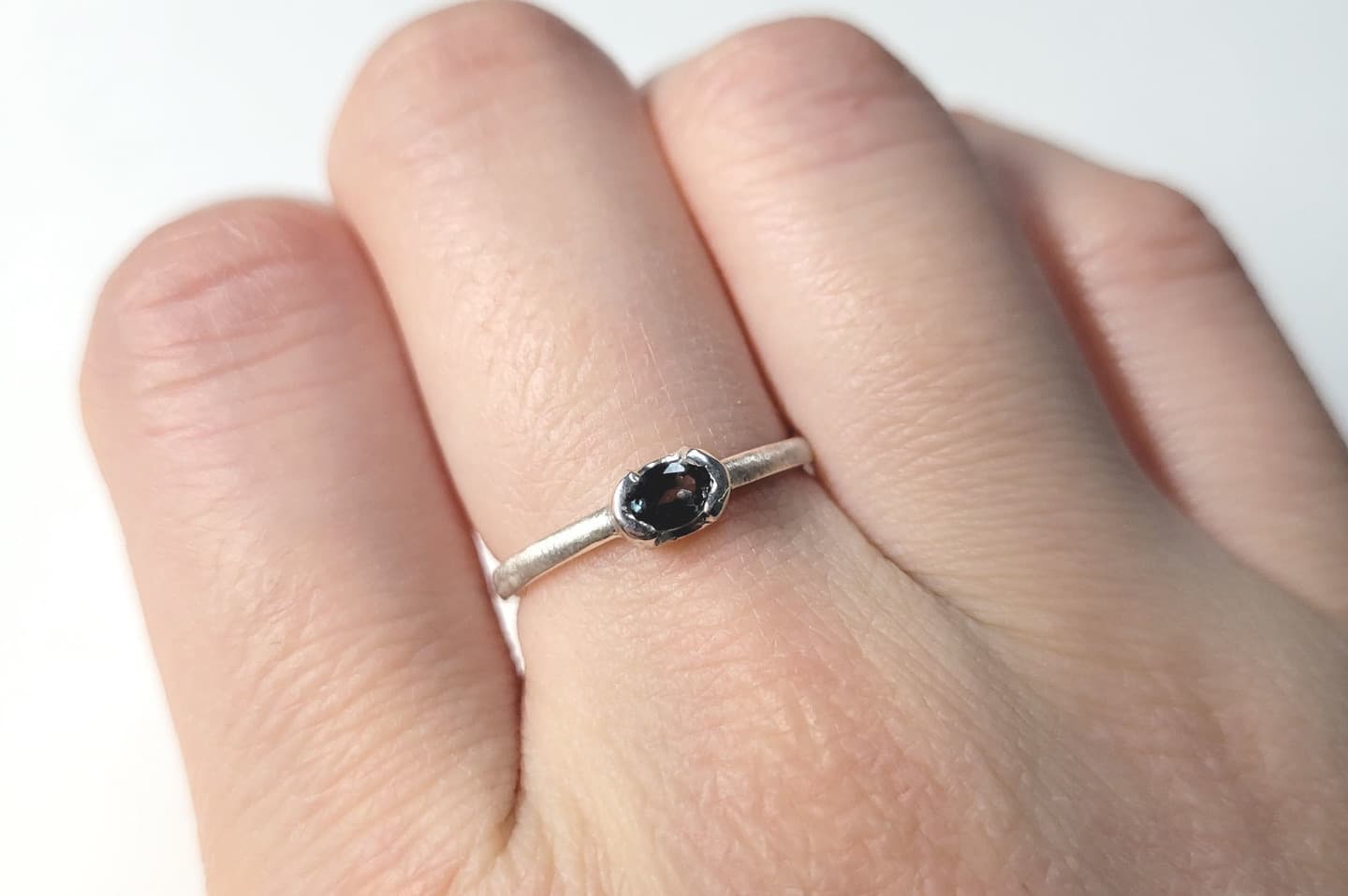 ガーネットリング