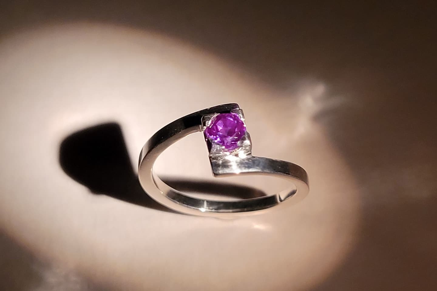 人工アレキサンドライト